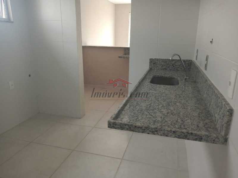 Apartamento à venda com 2 quartos, 67m² - Foto 11