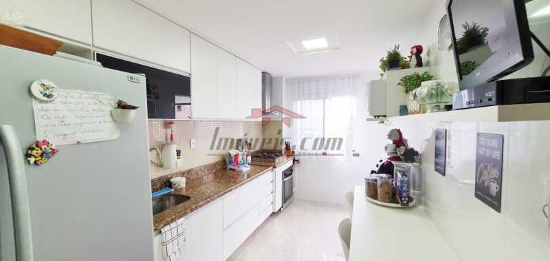 Apartamento à venda com 2 quartos, 98m² - Foto 21