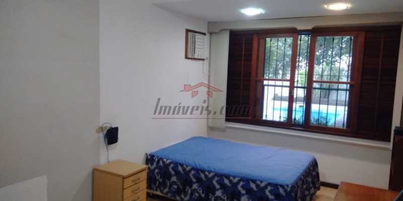 Casa à venda com 4 quartos, 180m² - Foto 23