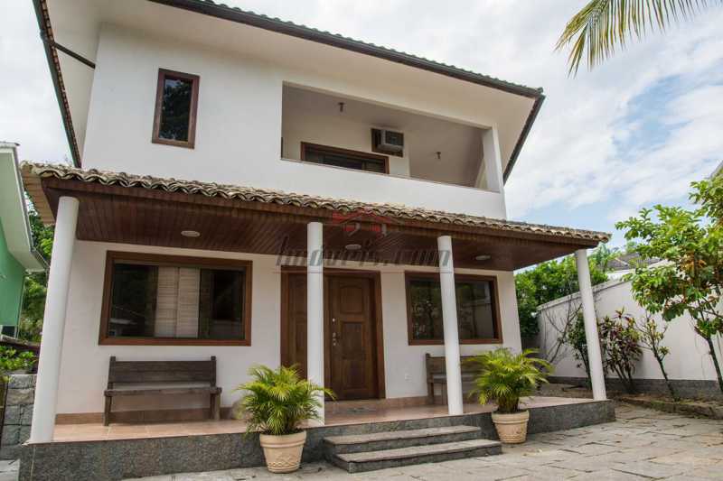 Casa de Condomínio à venda com 3 quartos, 234m² - Foto 29