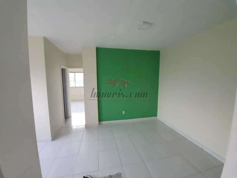 Apartamento à venda com 2 quartos, 70m² - Foto 4