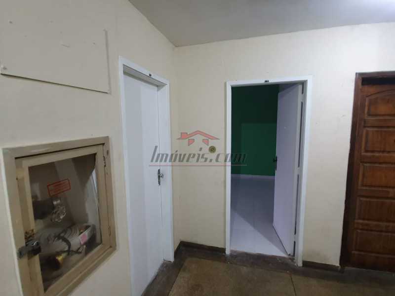 Apartamento à venda com 2 quartos, 70m² - Foto 27