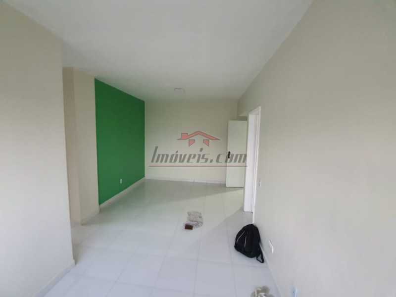 Apartamento à venda com 2 quartos, 70m² - Foto 5