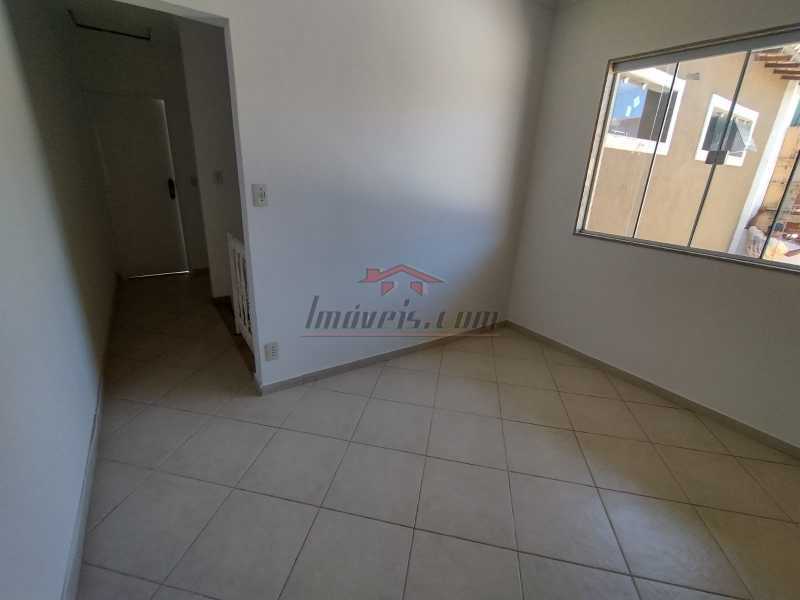 Casa de Condomínio à venda com 4 quartos, 220m² - Foto 11