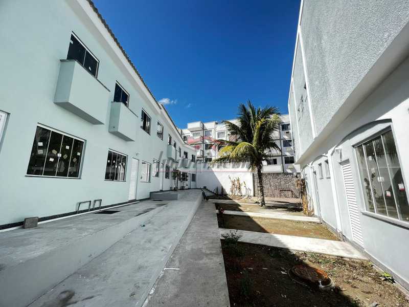 Casa de Condomínio à venda com 2 quartos, 60m² - Foto 2