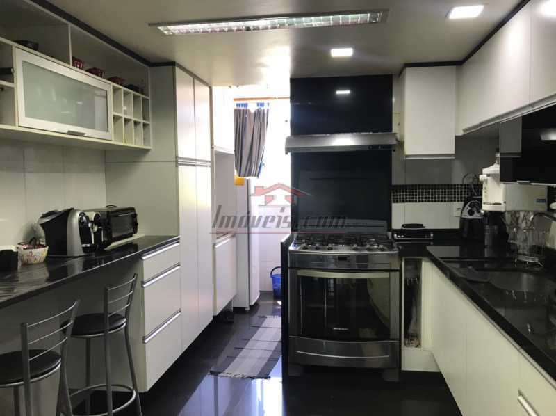 Apartamento à venda com 3 quartos, 118m² - Foto 19