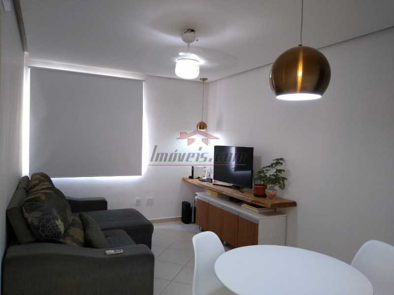 Apartamento à venda com 3 quartos, 68m² - Foto 2