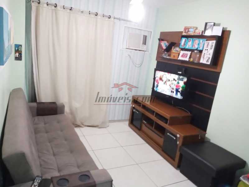 Apartamento à venda com 2 quartos, 62m² - Foto 3