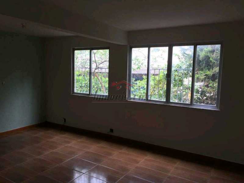 Apartamento à venda com 2 quartos, 65m² - Foto 2