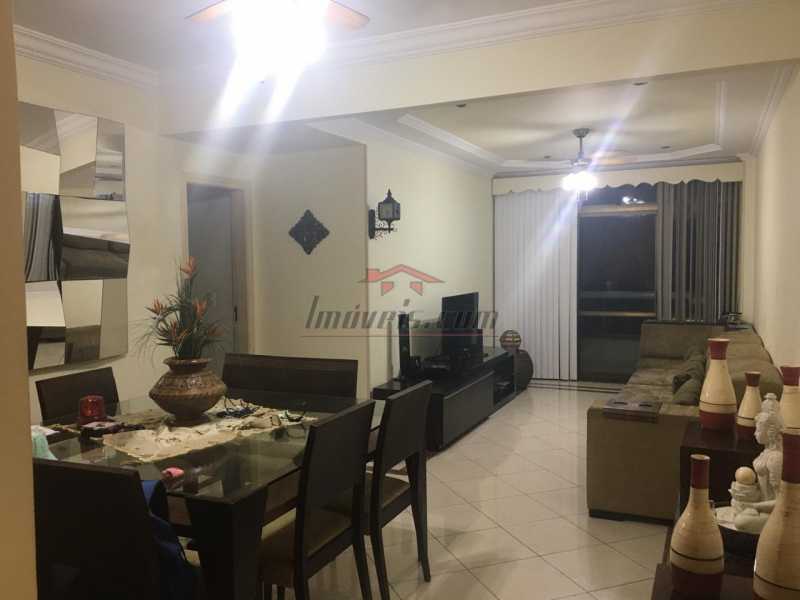 Apartamento à venda com 2 quartos, 122m² - Foto 5