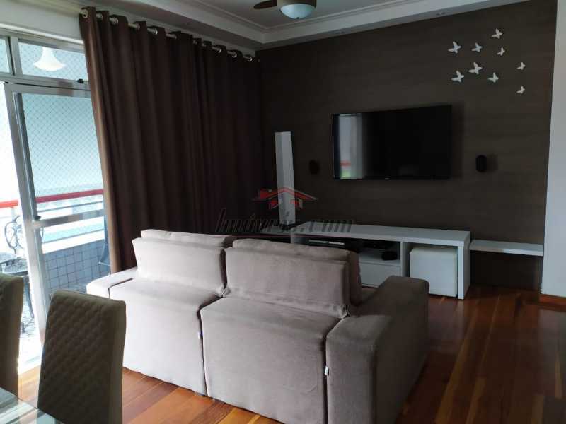 Apartamento à venda com 2 quartos, 97m² - Foto 6