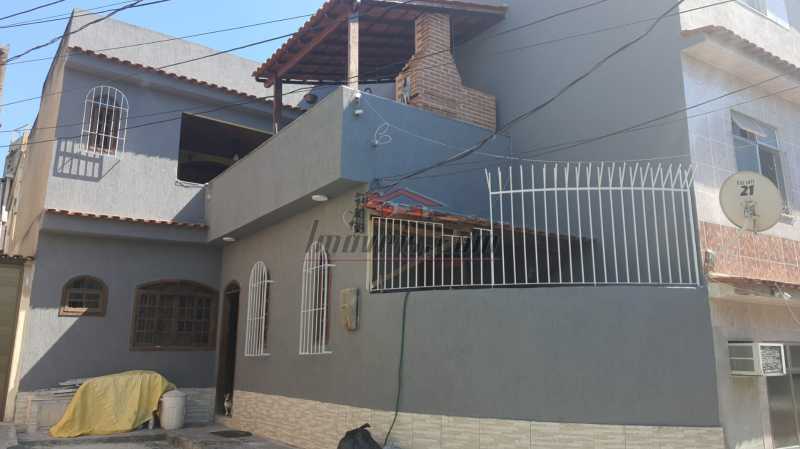 Casa de Vila à venda com 3 quartos, 142m² - Foto 2