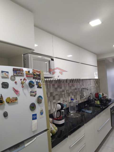 Apartamento à venda com 2 quartos, 75m² - Foto 18