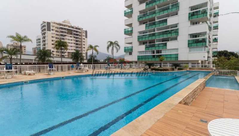 Apartamento à venda com 2 quartos, 73m² - Foto 1