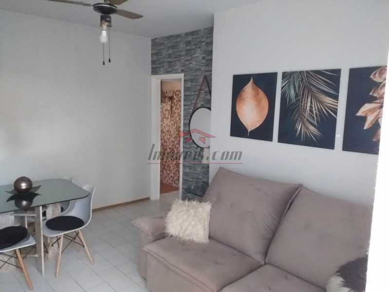 Apartamento à venda com 2 quartos, 62m² - Foto 6