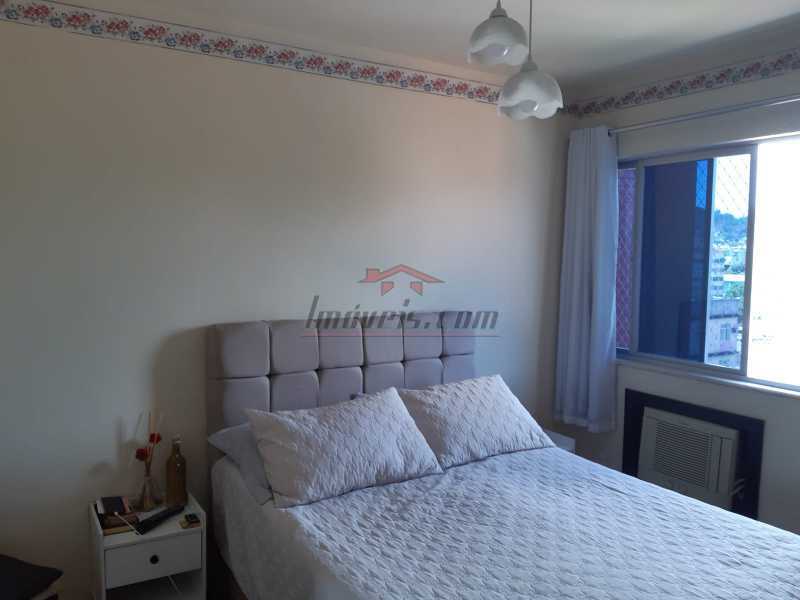 Apartamento à venda com 2 quartos, 63m² - Foto 12