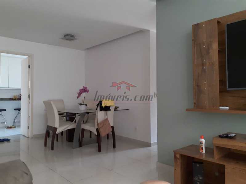 Apartamento à venda com 3 quartos, 97m² - Foto 2