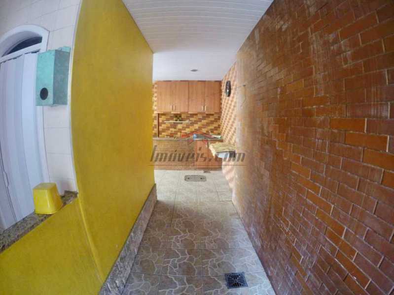 Casa de Condomínio à venda com 3 quartos, 182m² - Foto 26