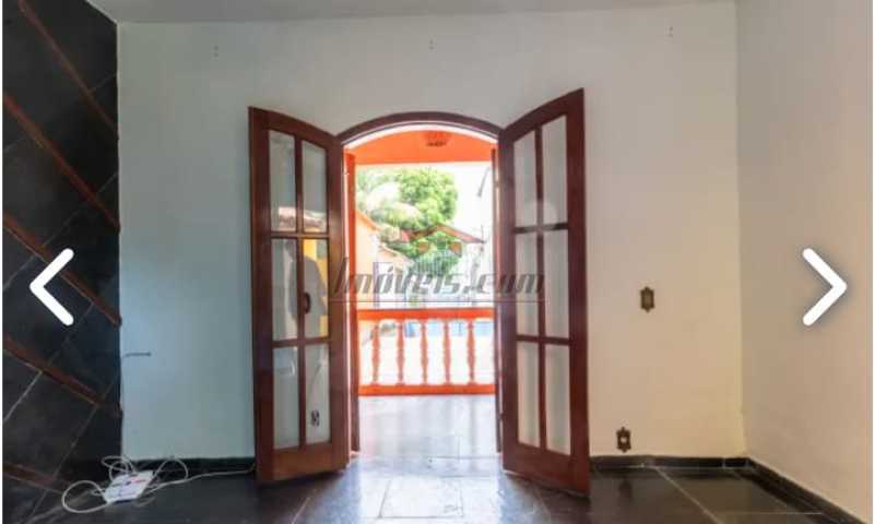 Casa de Vila à venda com 2 quartos, 150m² - Foto 2