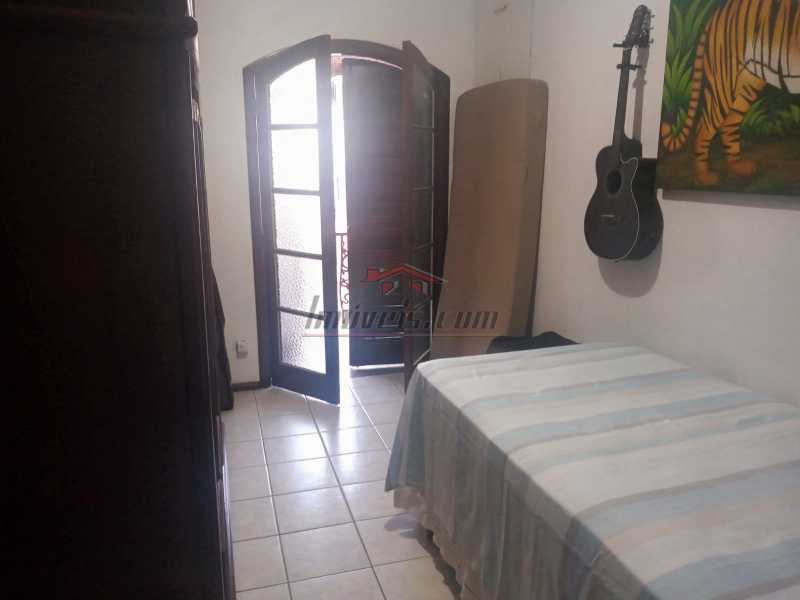 Casa de Vila à venda com 3 quartos, 210m² - Foto 16