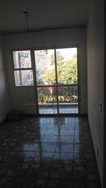 Apartamento à venda com 2 quartos, 65m² - Foto 3