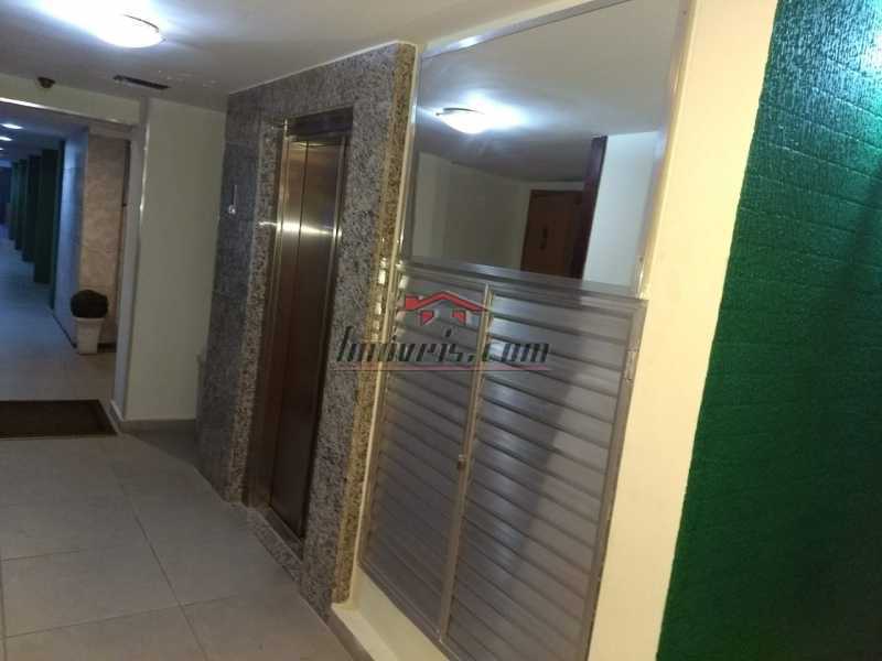 Apartamento à venda com 2 quartos, 59m² - Foto 16