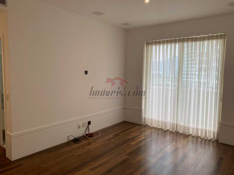 Apartamento à venda com 5 quartos, 435m² - Foto 11