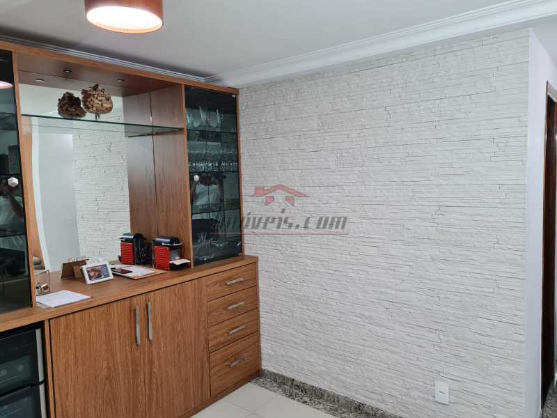 Apartamento à venda com 2 quartos, 70m² - Foto 4