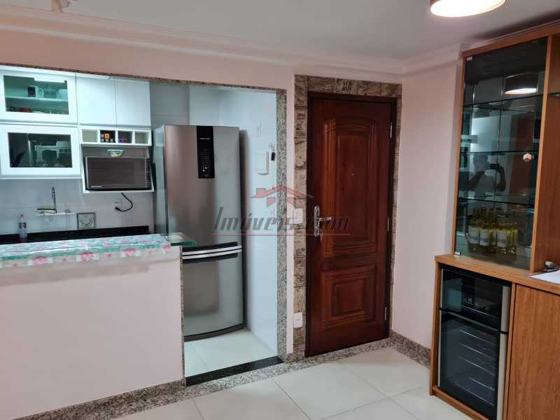 Apartamento à venda com 2 quartos, 70m² - Foto 8