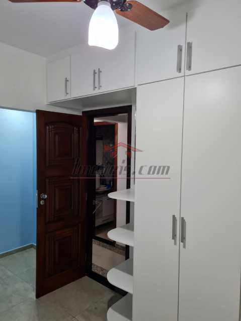 Apartamento à venda com 2 quartos, 70m² - Foto 18