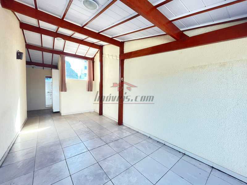 Casa de Condomínio à venda com 3 quartos, 220m² - Foto 19