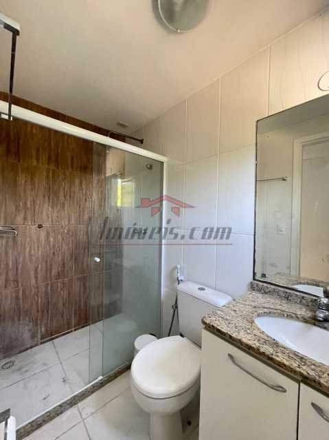 Casa de Condomínio à venda com 3 quartos, 220m² - Foto 25