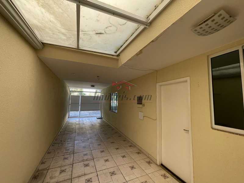 Casa de Condomínio à venda com 3 quartos, 220m² - Foto 30