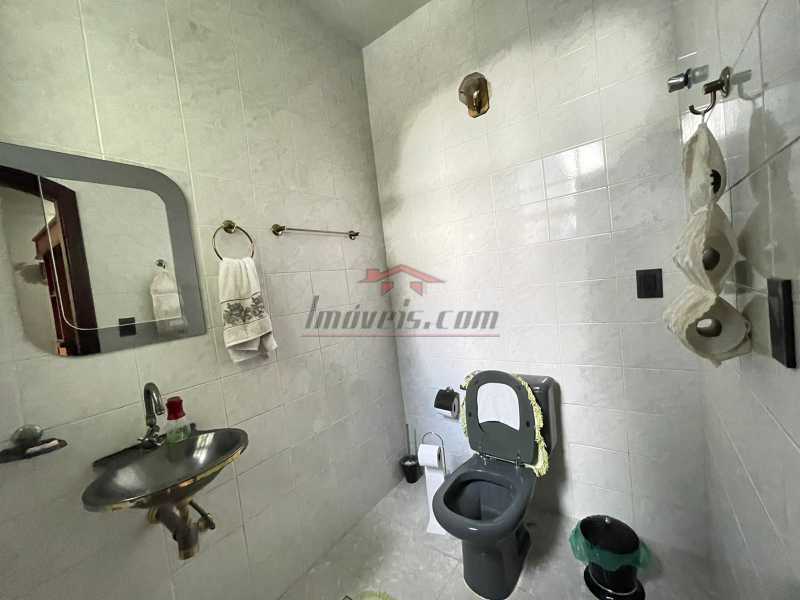 Casa de Condomínio à venda com 4 quartos, 333m² - Foto 9