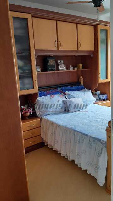 Apartamento à venda com 2 quartos, 70m² - Foto 4