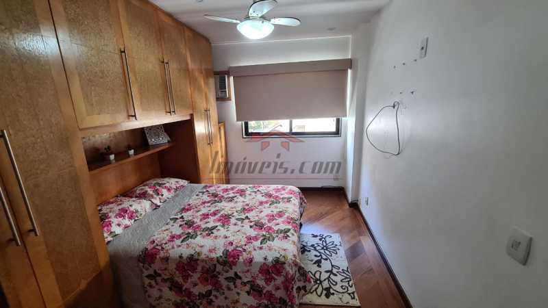 Apartamento à venda com 3 quartos, 90m² - Foto 11