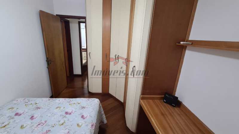 Apartamento à venda com 3 quartos, 90m² - Foto 18