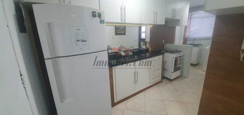 Apartamento à venda com 2 quartos, 104m² - Foto 25