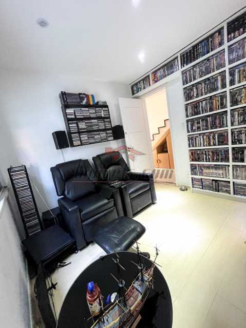 Casa de Condomínio à venda com 6 quartos, 348m² - Foto 16