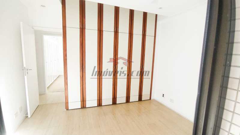 Apartamento à venda com 3 quartos, 138m² - Foto 7