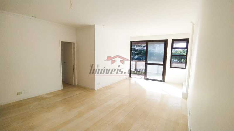 Apartamento à venda com 3 quartos, 138m² - Foto 5