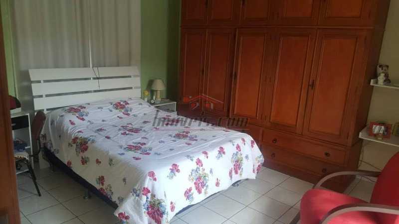 Casa de Vila à venda com 3 quartos, 200m² - Foto 12