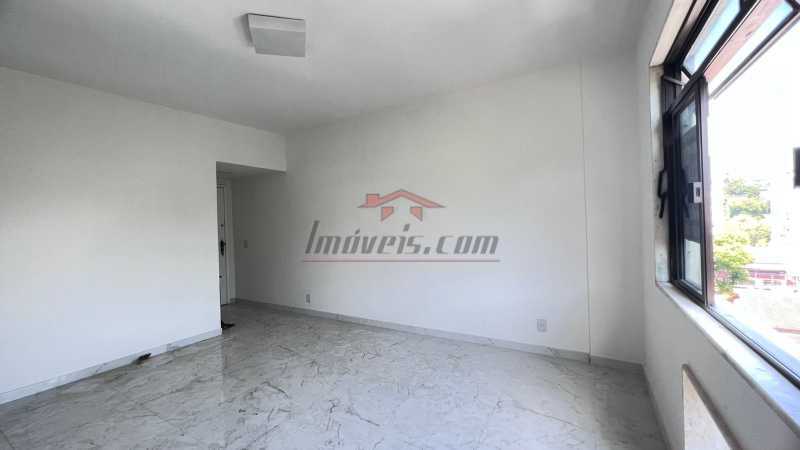 Apartamento à venda com 2 quartos, 98m² - Foto 1