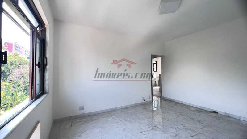 Apartamento à venda com 2 quartos, 98m² - Foto 2