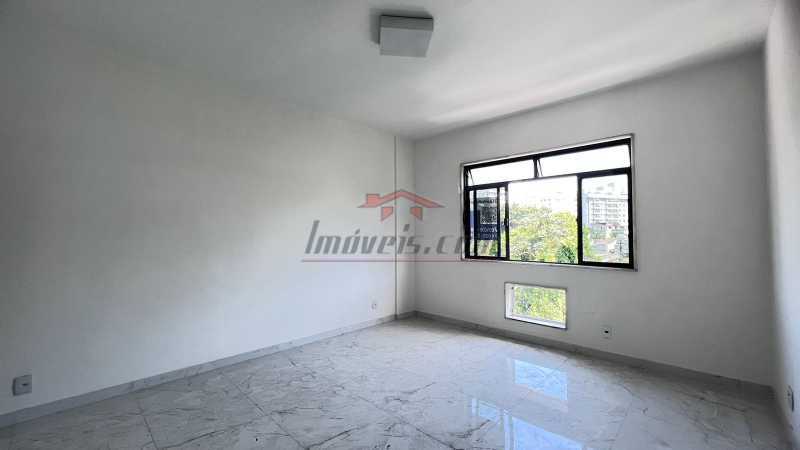 Apartamento à venda com 2 quartos, 98m² - Foto 3