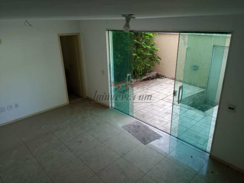 Casa à venda com 3 quartos, 99m² - Foto 15