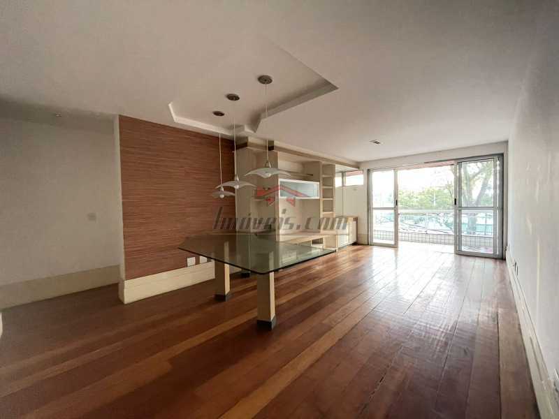 Apartamento à venda com 3 quartos, 140m² - Foto 6