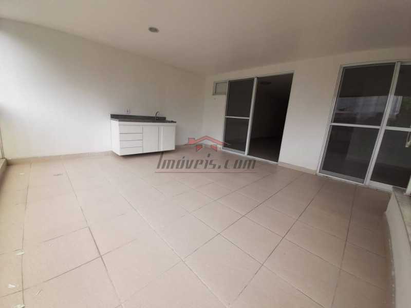 Apartamento à venda com 2 quartos, 110m² - Foto 4