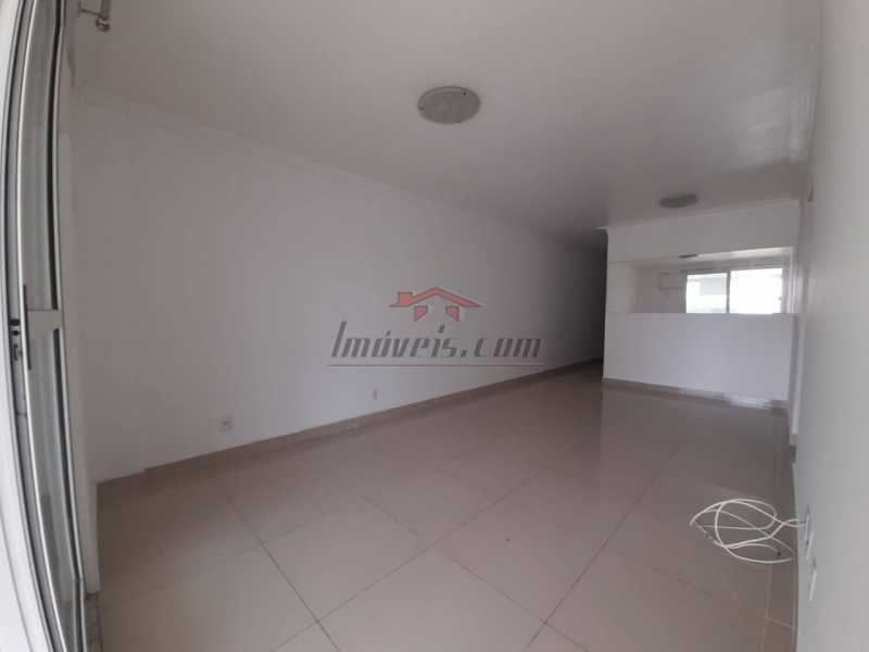 Apartamento à venda com 2 quartos, 110m² - Foto 7