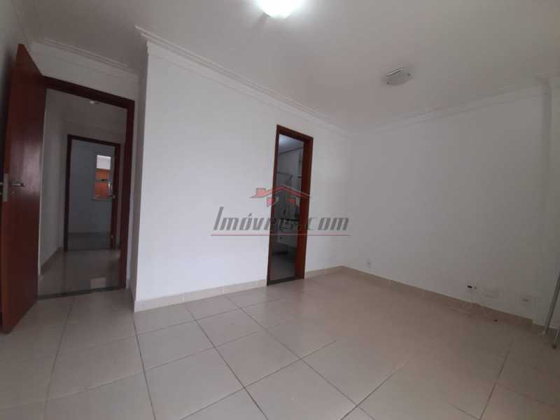 Apartamento à venda com 2 quartos, 110m² - Foto 9